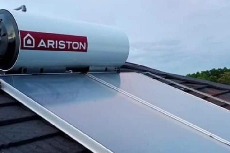 service_ariston_-_water_heater_800x533[1]